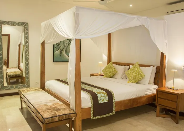 New 2Br Minica Villa In The Heart Of Kayu Aya, Oberoi, Seminyak Walking Distance To Beach, Shops, Restaurants Villa Seminyak (Bali)