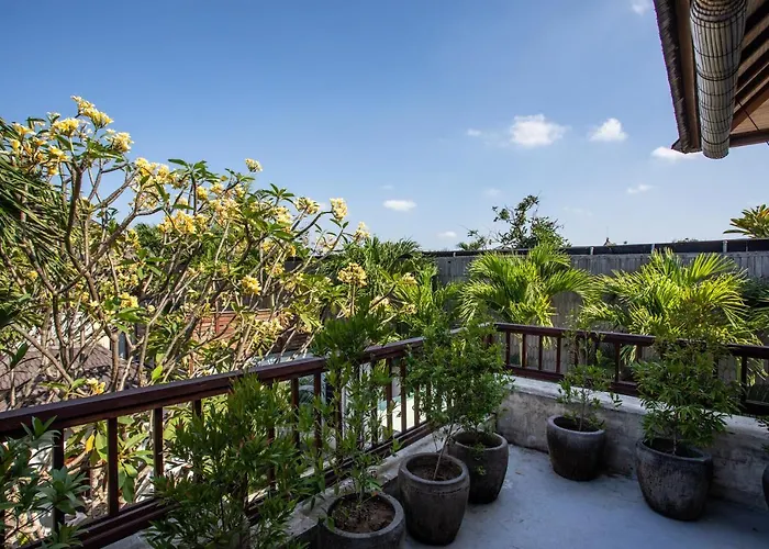 New 2Br Minica Villa In The Heart Of Kayu Aya, Oberoi, Seminyak Walking Distance To Beach, Shops, Restaurants Villa *